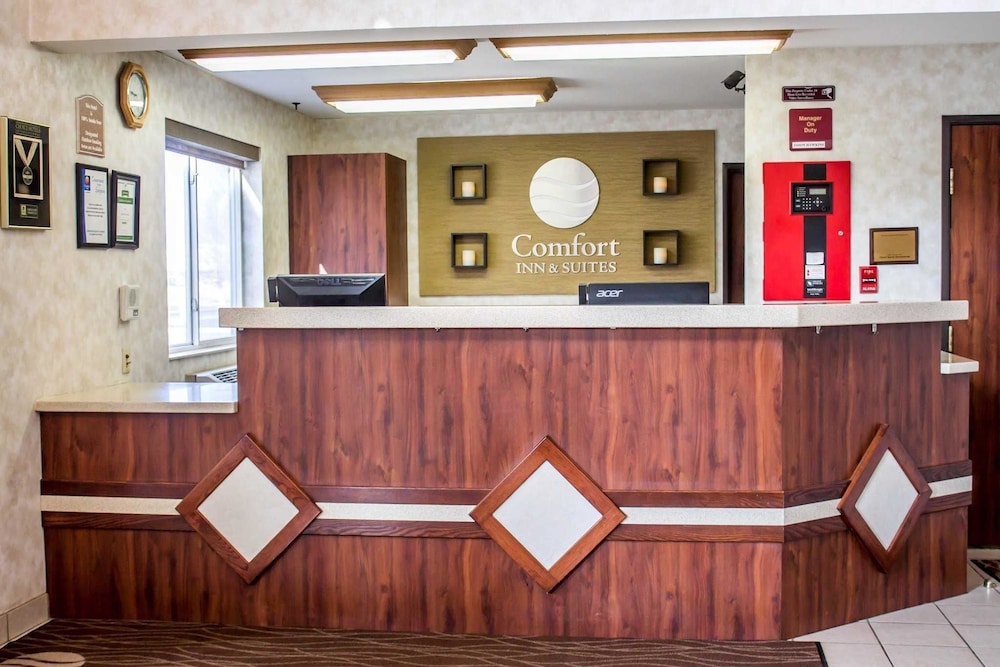 Comfort Inn & Suites