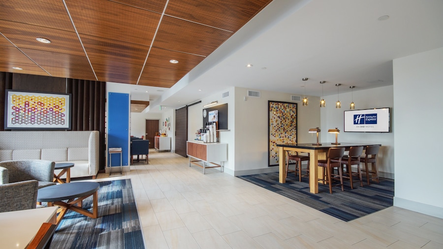 Holiday Inn Express Mira Mesa-San Diego, an IHG Hotel