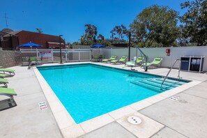 Outdoor pool, pool umbrellas