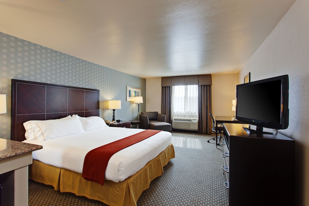 Holiday Inn Express Hotel & Suites Hermosa Beach, an IHG Hotel