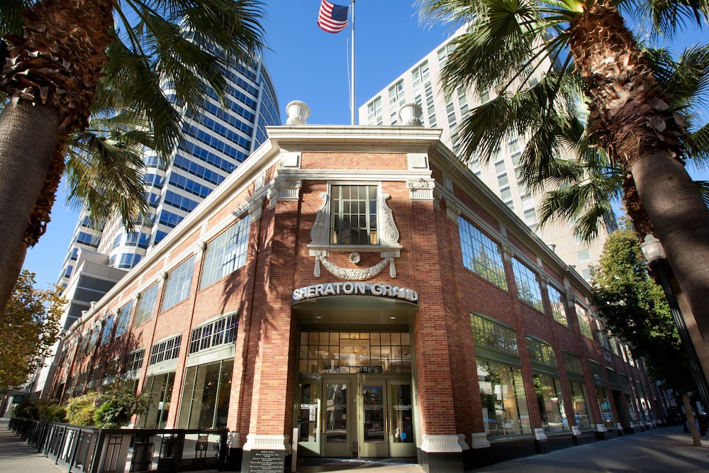 4 Star Hotels