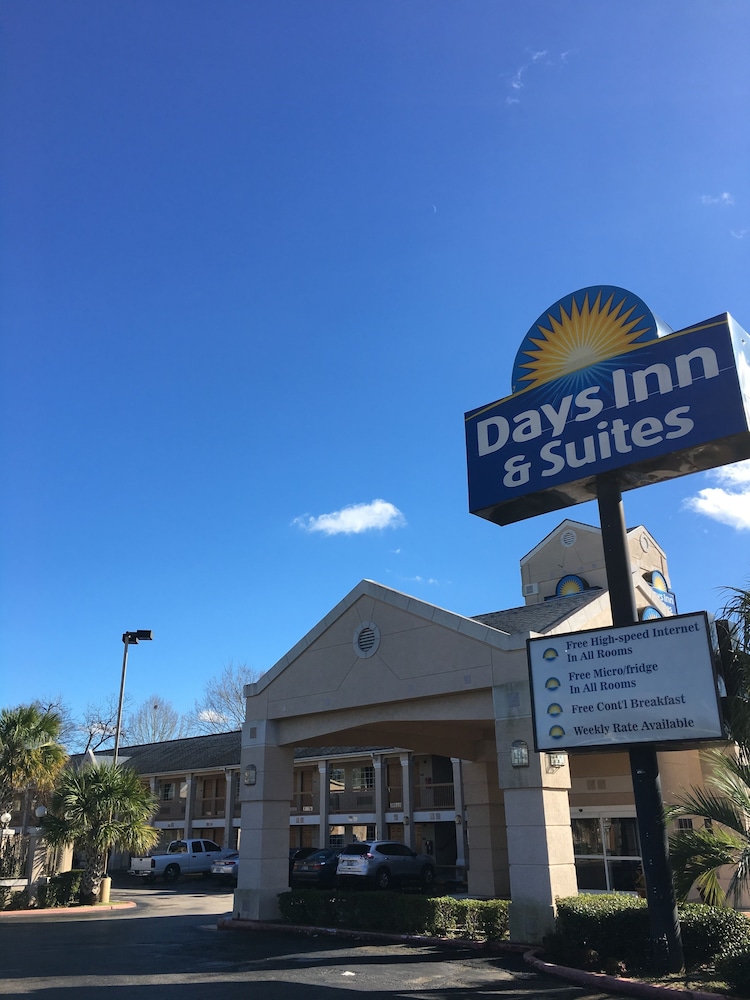 Exterior, Days Inn by Wyndham Nacogdoches/SFA University/Downtown