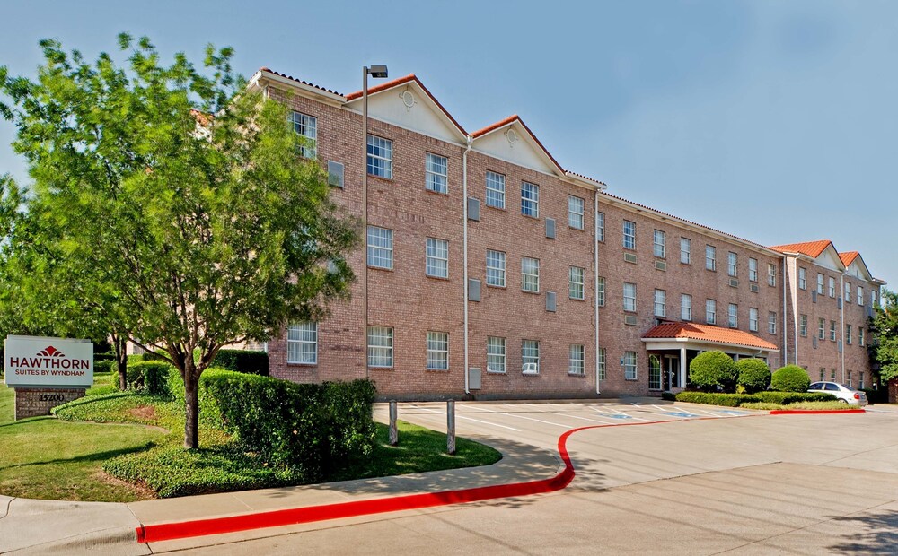 MainStay Suites Addison-Dallas