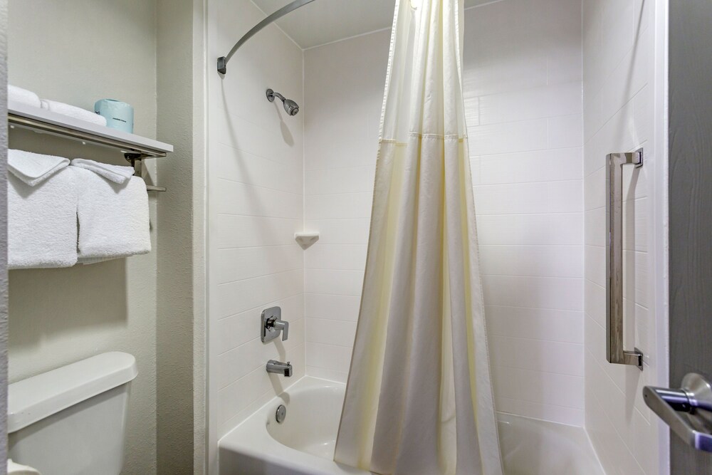 Quality Inn Murfreesboro - University Area