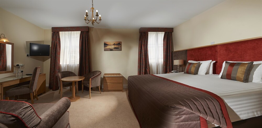 Gay hotel accommodation