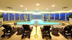 Piscina interna