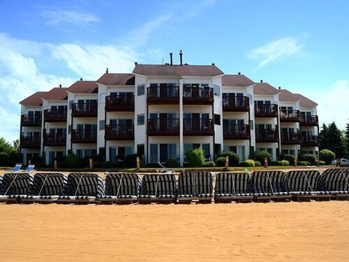The Beach Condominium Hotel Resort in Traverse City, United States
