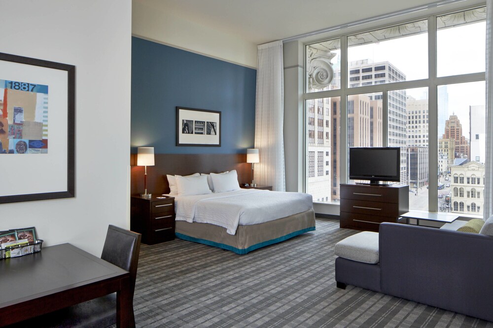 Residence Inn Milwaukee Downtown by Marriott