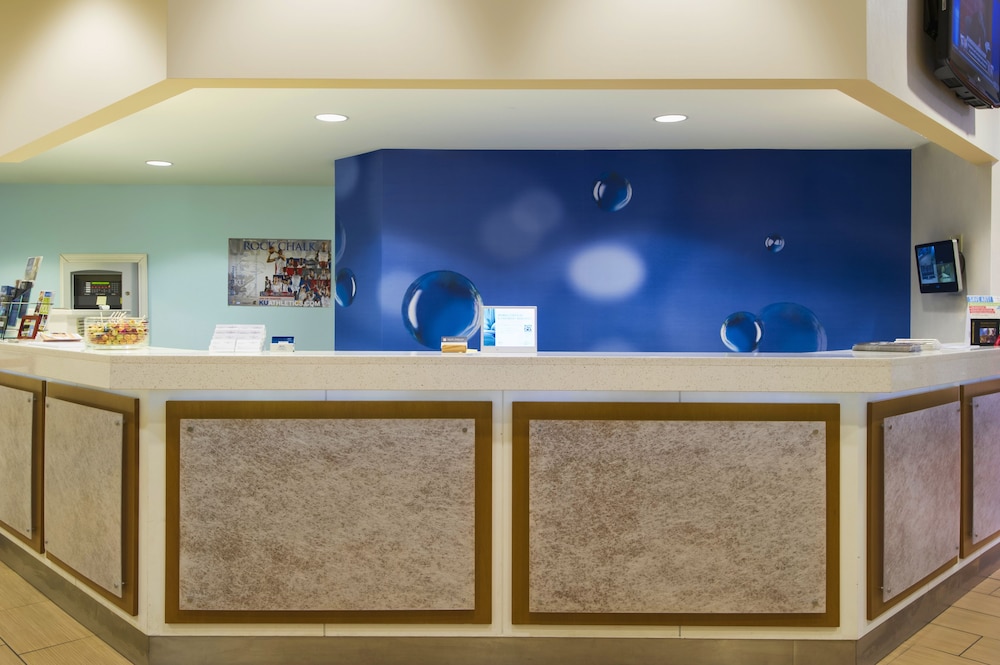 Check-in/check-out kiosk, Springhill Suites by Marriott Lawrence