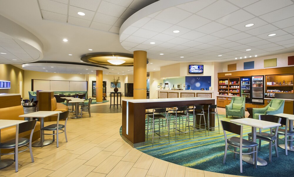 Lobby, Springhill Suites by Marriott Lawrence