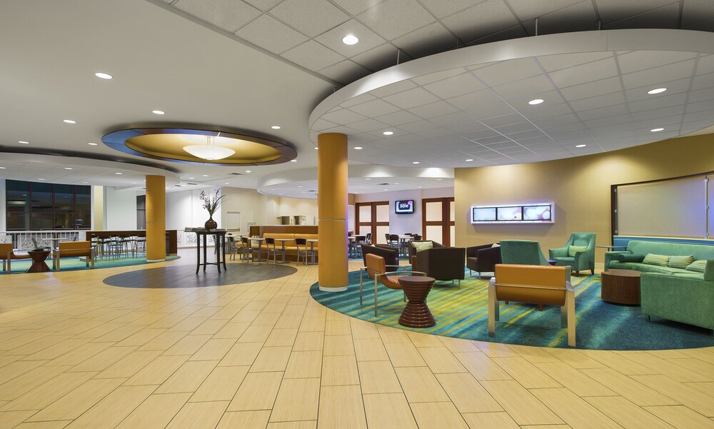 Lobby sitting area, Springhill Suites by Marriott Lawrence