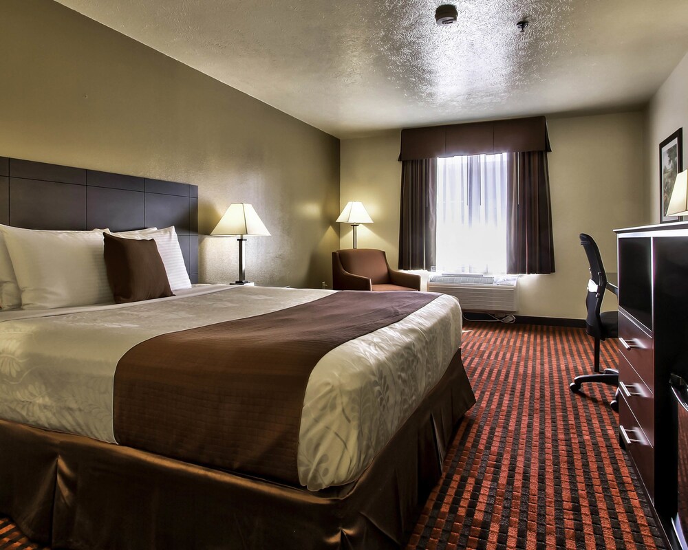 Best Western Plus Salinas Valley Inn & Suites