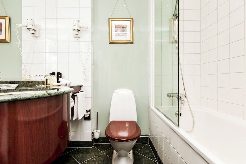 Bathroom, Elite Plaza Hotel Göteborg