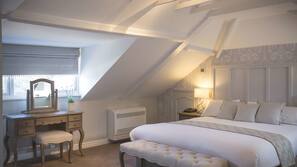 In-room safe, desk, iron/ironing board, cots/infant beds