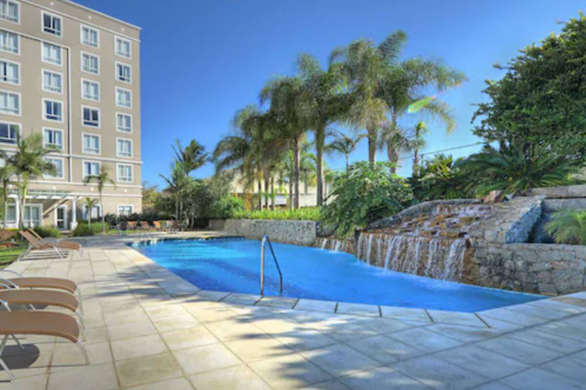 ホテル ドゥ ヴィル プライム ポルト アレグレ 口コミ 部屋写真 料金 お得情報 エクスペディア