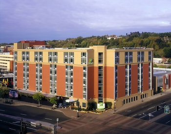 Holiday Inn St. Paul Downtown