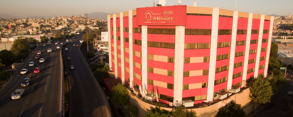 Front of property, Hotel Misión Toreo Centro De Convenciones