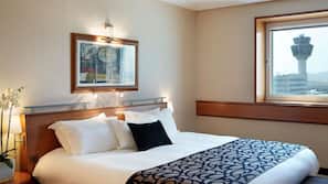 Premium bedding, down duvet, minibar, in-room safe