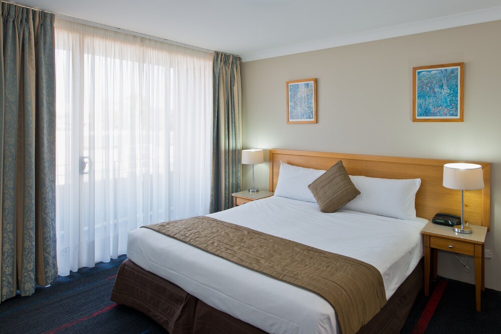 Apx Parramatta In Sydney Hotel Rates Reviews On Orbitz - 