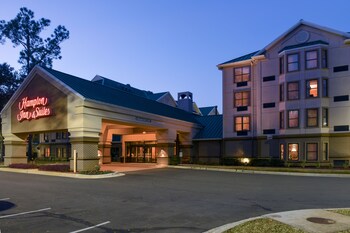 Hampton Inn & Suites Tampa North