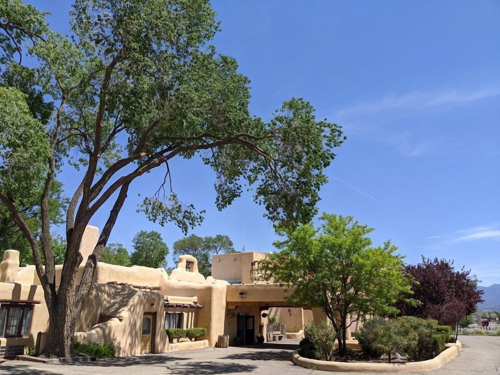 Sagebrush Inn Suites In Taos Hotel Rates Reviews On Orbitz