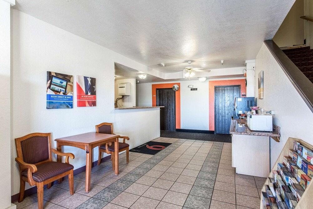 Motel 6 Moriarty, NM in Moriarty Best Rates & Deals on Orbitz