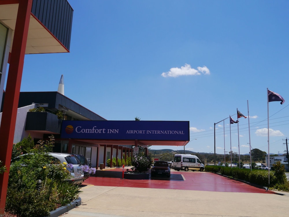 Comfort Inn Airport International