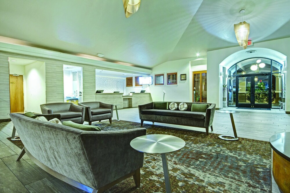 Desert Rose Resort In Las Vegas Cheap Hotel Deals Rates