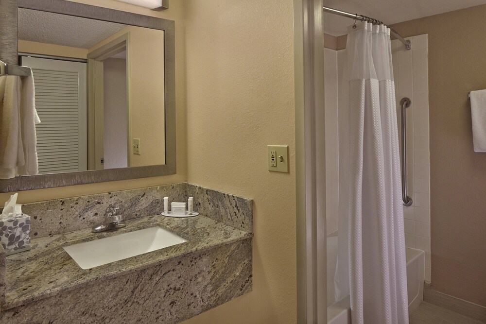 Courtyard by Marriott Orlando East/UCF Area