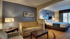 Desk, blackout drapes, iron/ironing board, free WiFi