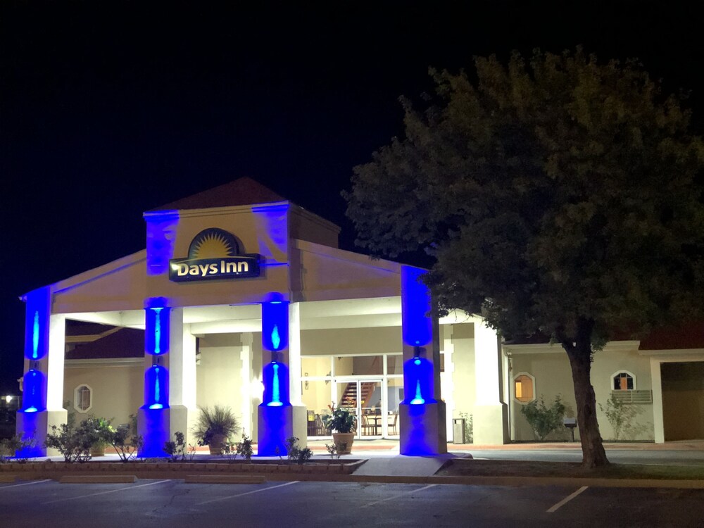 Days Inn by Wyndham Eastland, Eastland Room Prices & Reviews Travelocity
