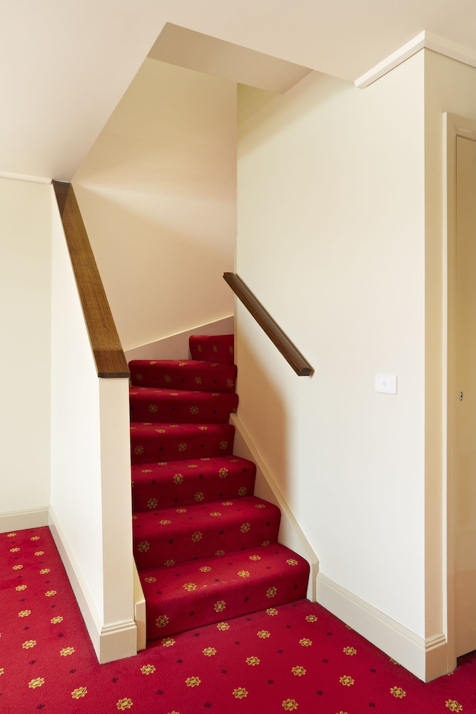Grand Hotel Melbourne