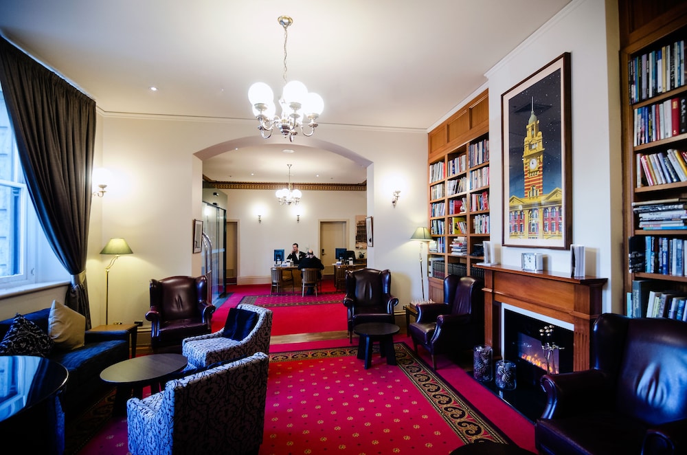 Lobby sitting area, Grand Hotel Melbourne