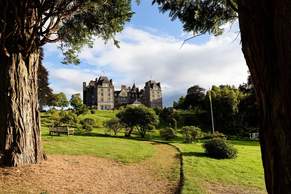 Property grounds, Atholl Palace Hotel