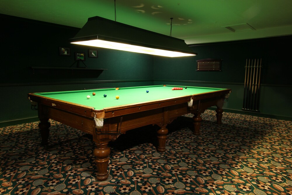 Billiards, Atholl Palace Hotel