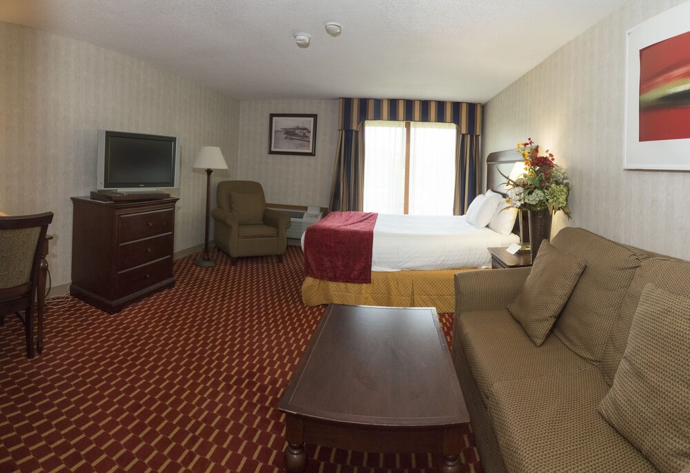 Hampton Falls Inn