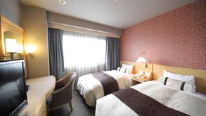 Desk, blackout drapes, iron/ironing board, free WiFi