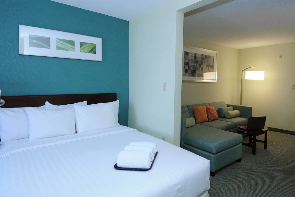 Room, Springhill Suites by Marriott Warwick