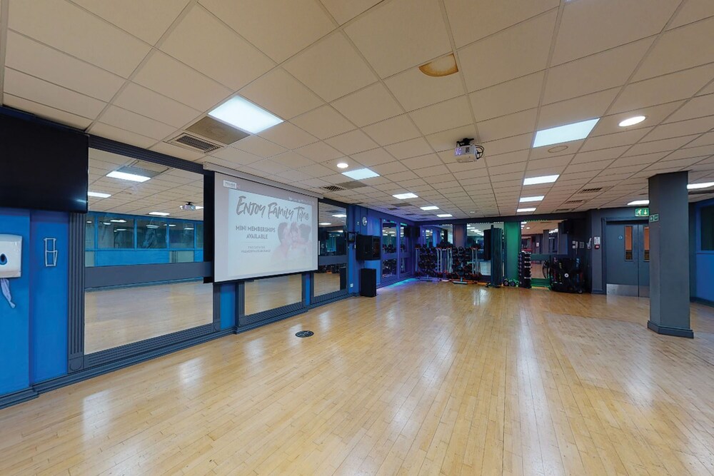 Fitness studio, Village Hotel Leeds North