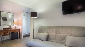 Minibar, safe på rommet, individuelt dekorert og individuelt innredet