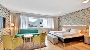 Literie de qualité supérieure, surmatelas, minibar, bureau