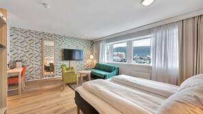 Literie de qualité supérieure, surmatelas, minibar, bureau