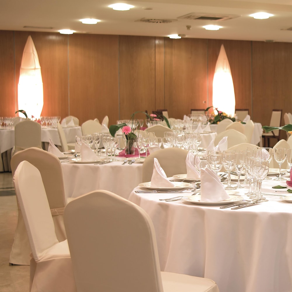 Imagen de Hotel Hesperia Zaragoza Centro (4 de 29)