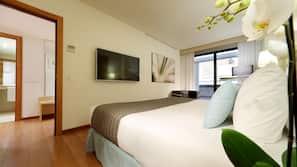 Minibar, in-room safe, desk, rollaway beds