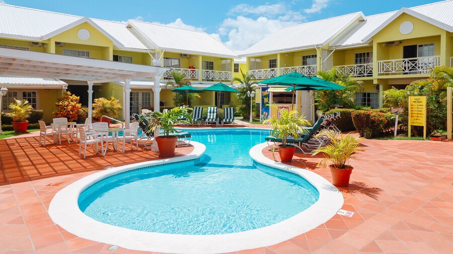Bay Gardens Hotel