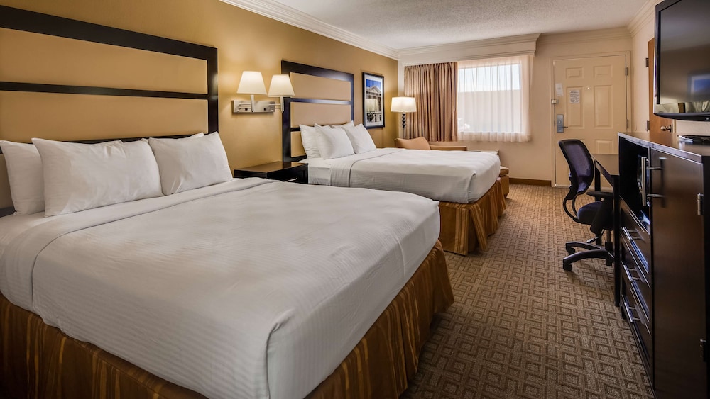 Best Western Inn & Suites of Macon