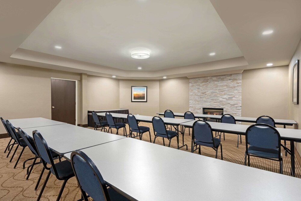 Comfort Suites Lafayette University Area