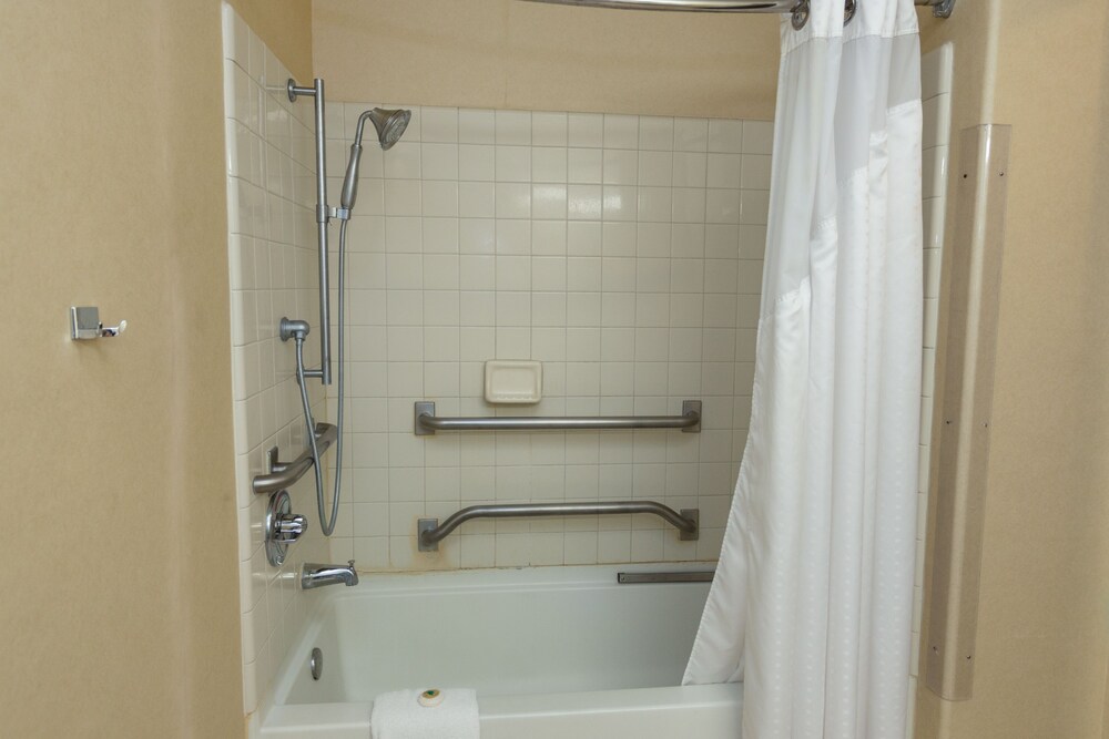 Vagabond Inn Executive - Green Valley