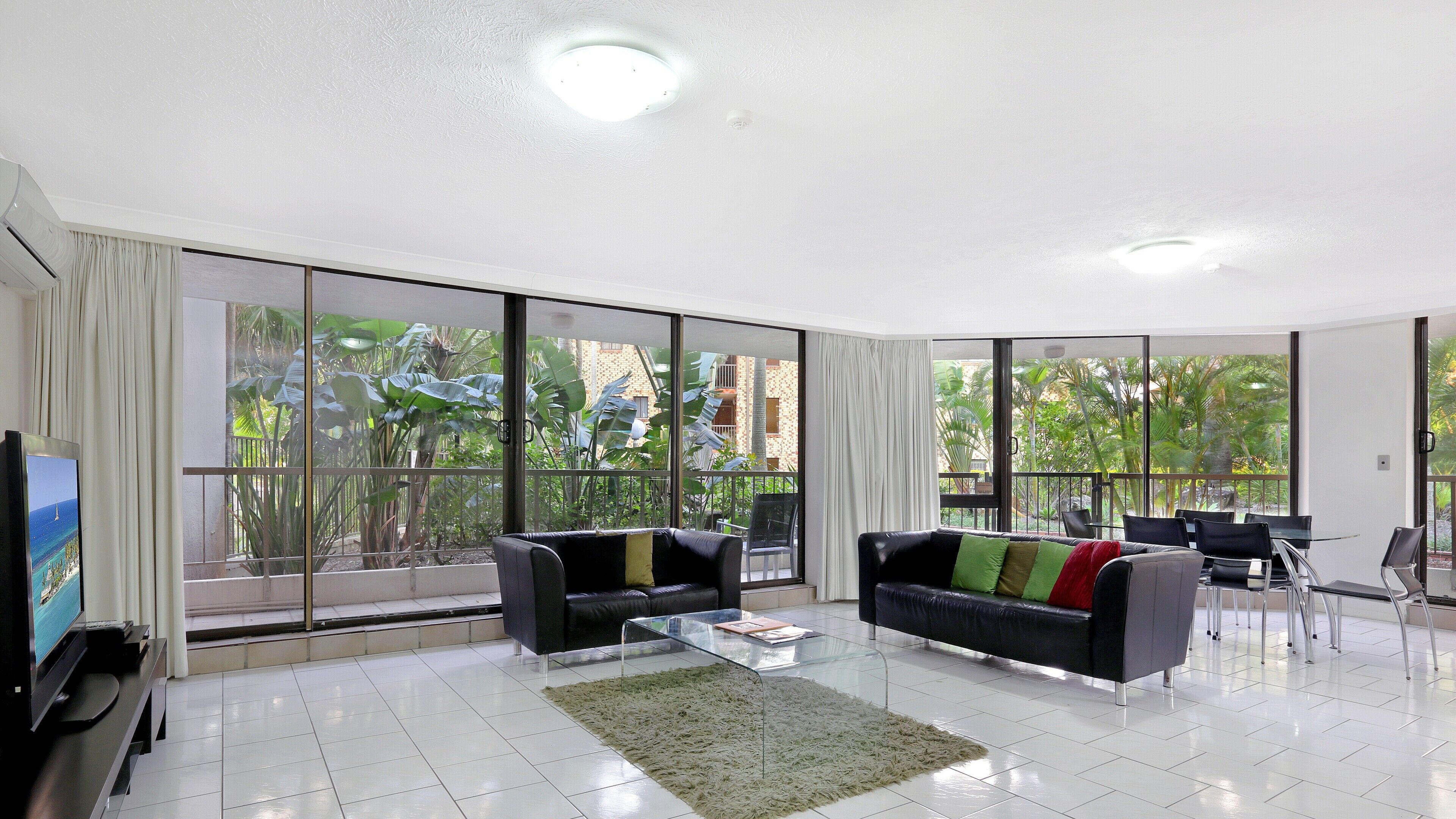 Genesis Holiday Apartments