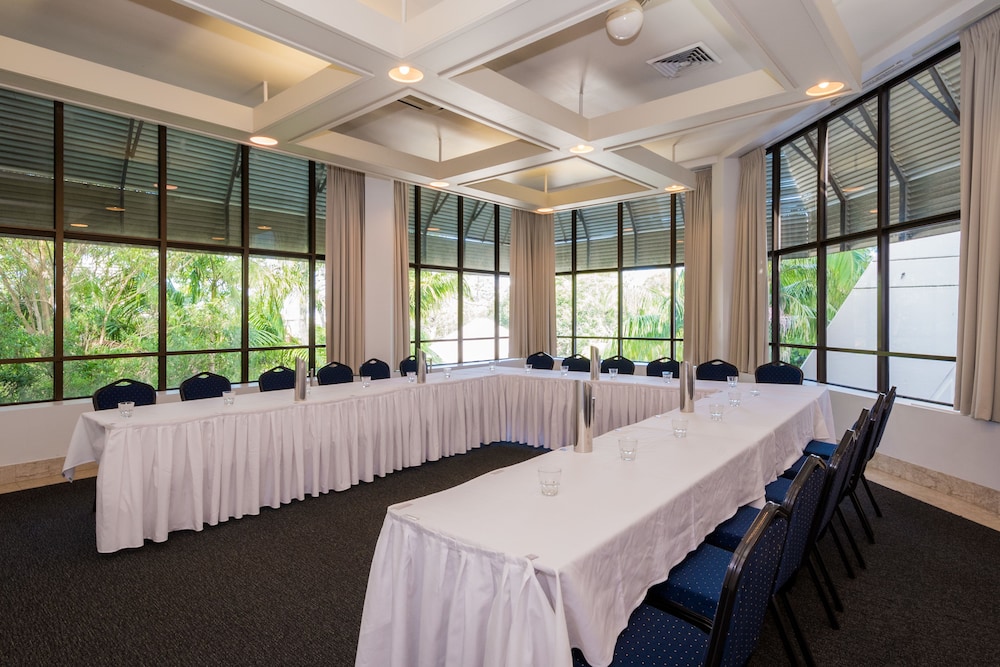 Meeting facility, Greenmount Beach House